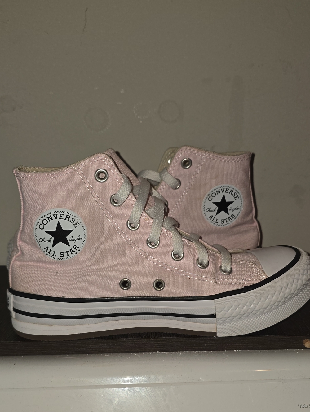 Girl's Converse Hi-top Light Pink Worn One Single Time🙄 Size 3 - Picture 9 of 12